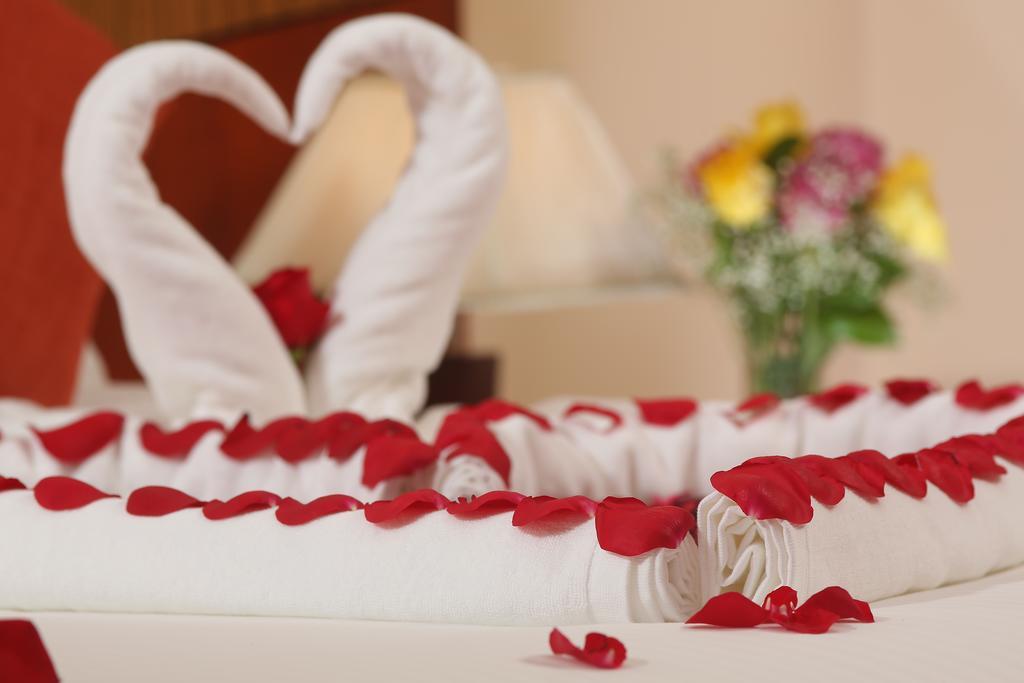 Best Western Plus Salmiya Кувейт Екстериор снимка