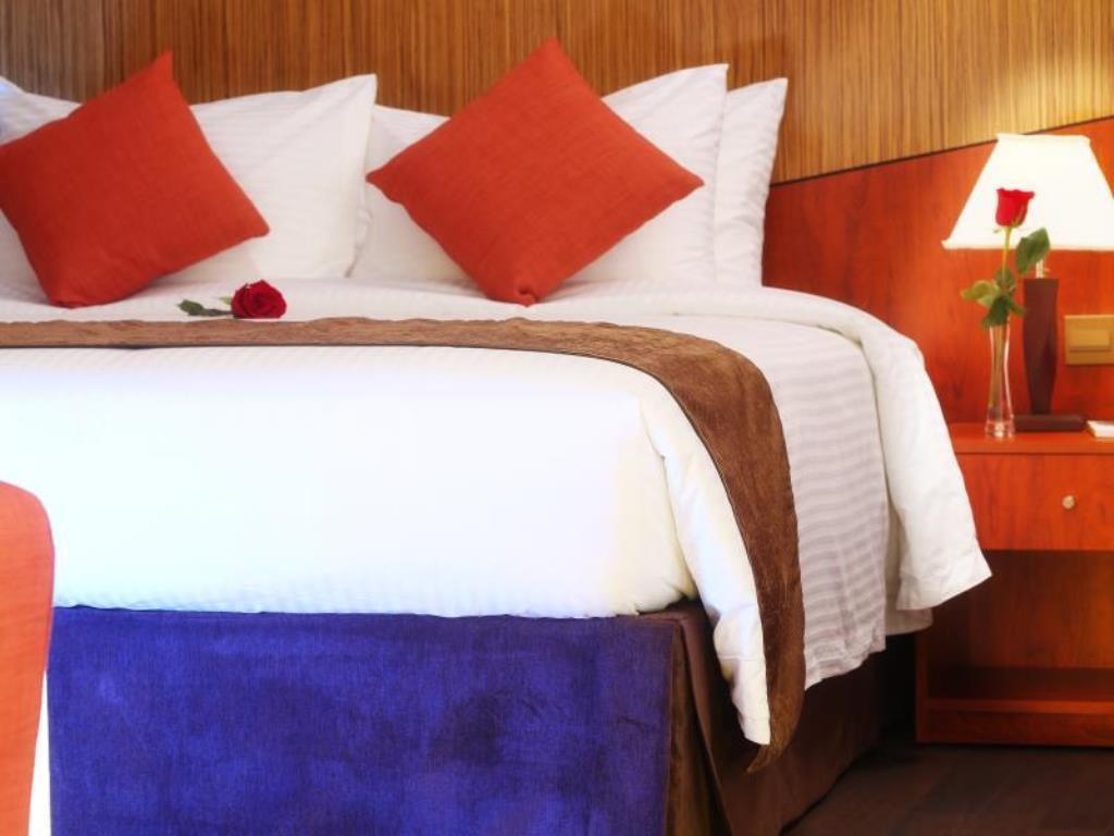 Best Western Plus Salmiya Кувейт Екстериор снимка